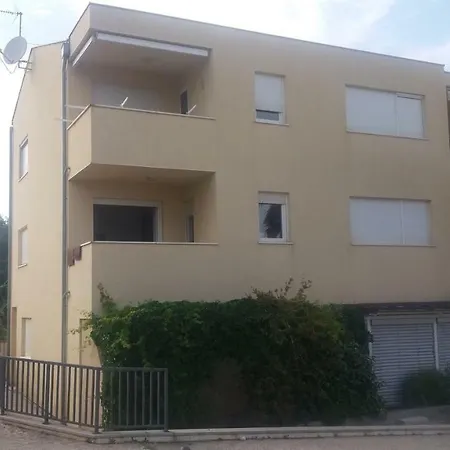 Apartman Dani 公寓